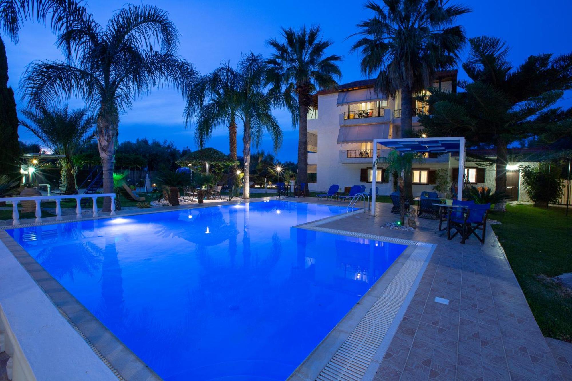 Villa Dimitris Apartments & Bungalows Frínion المظهر الخارجي الصورة