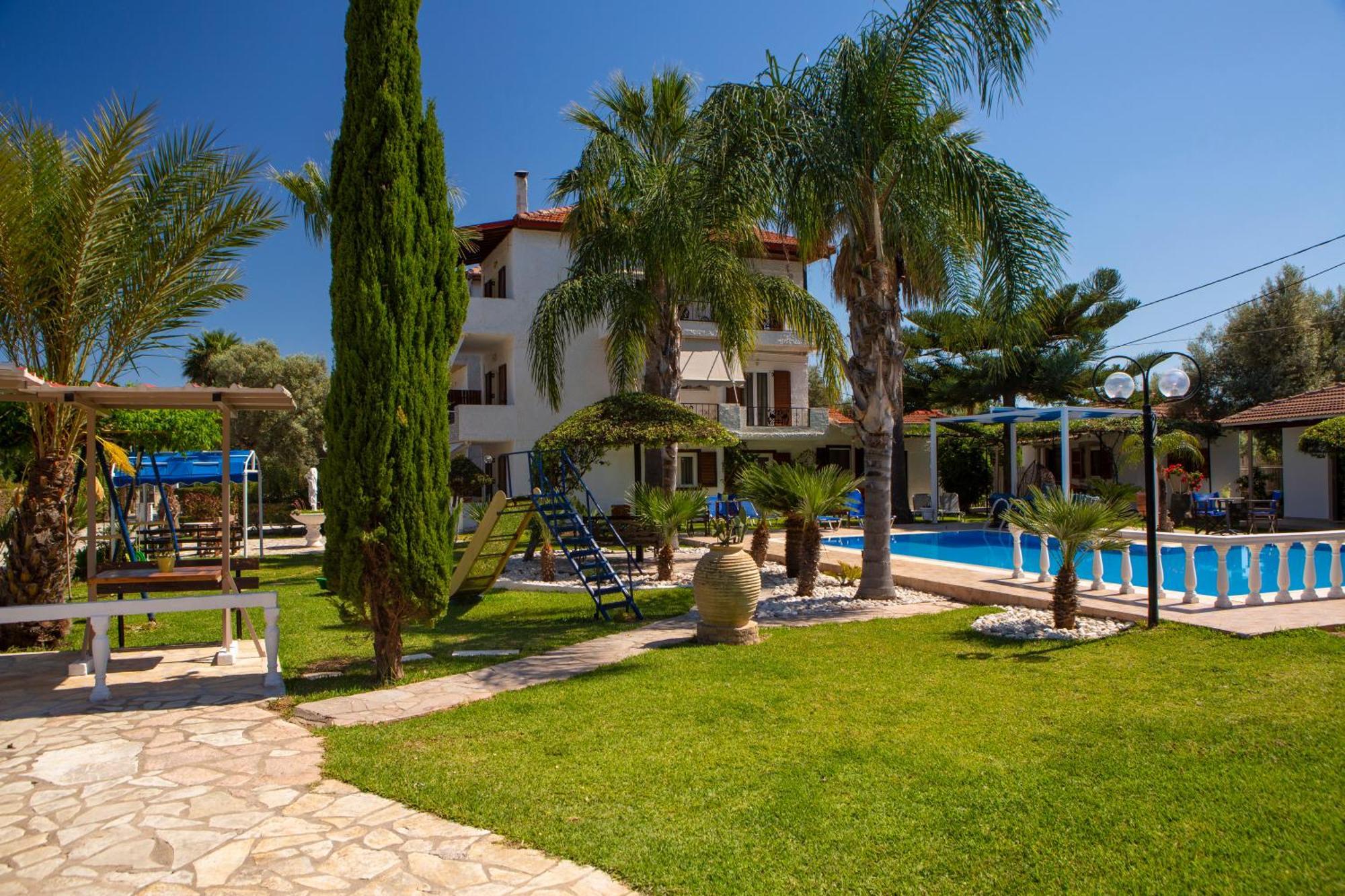 Villa Dimitris Apartments & Bungalows Frínion المظهر الخارجي الصورة