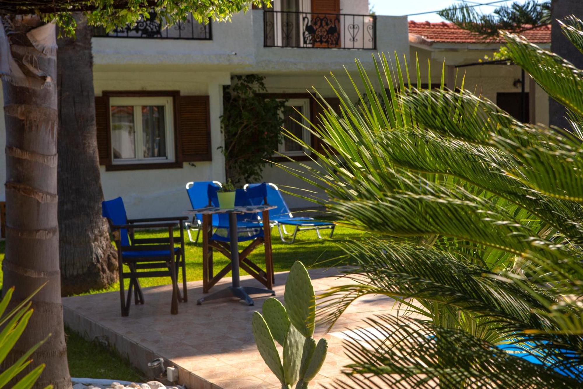 Villa Dimitris Apartments & Bungalows Frínion المظهر الخارجي الصورة