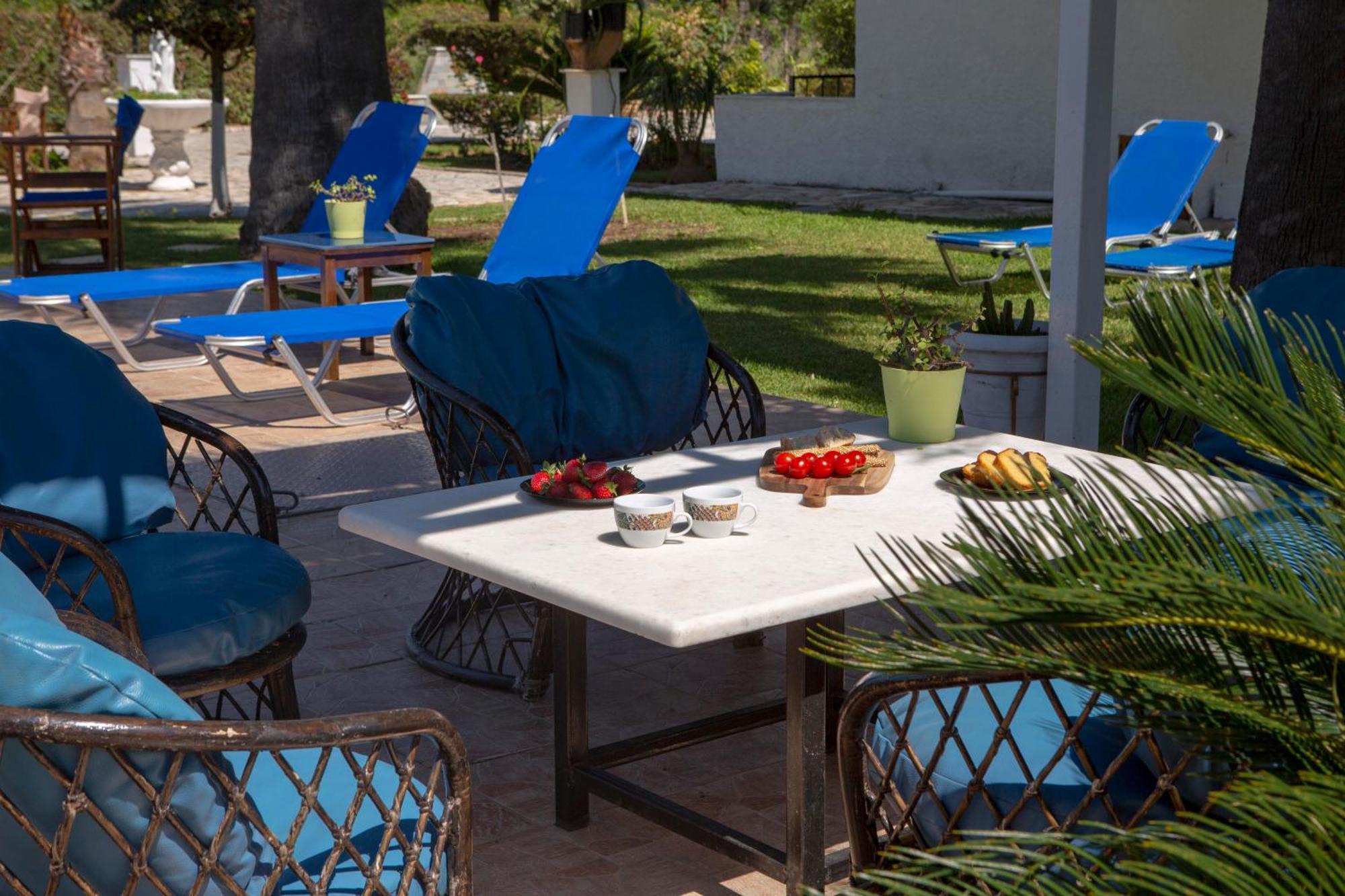 Villa Dimitris Apartments & Bungalows Frínion المظهر الخارجي الصورة
