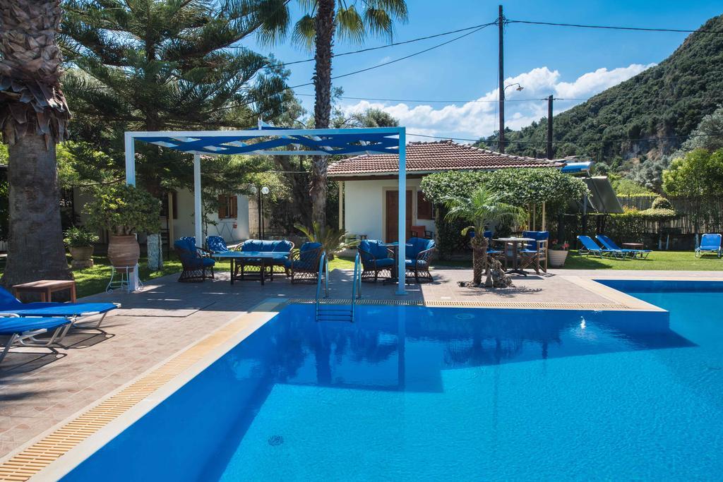 Villa Dimitris Apartments & Bungalows Frínion المظهر الخارجي الصورة